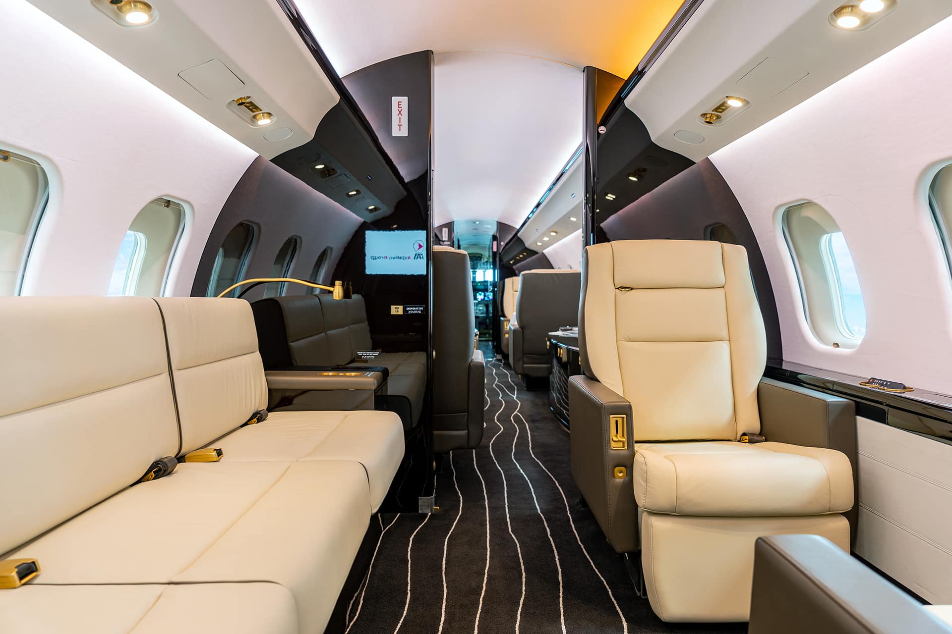 Global Express to charter - FAI AG